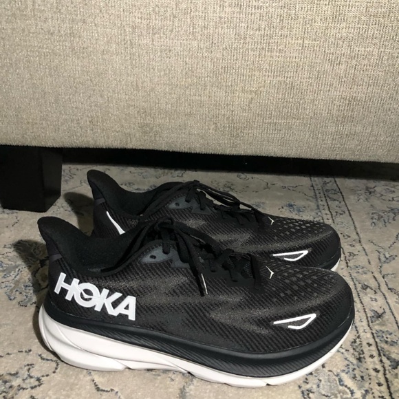 Hoka Clifton 9 Black Running Shoes - Picture 4 of 8